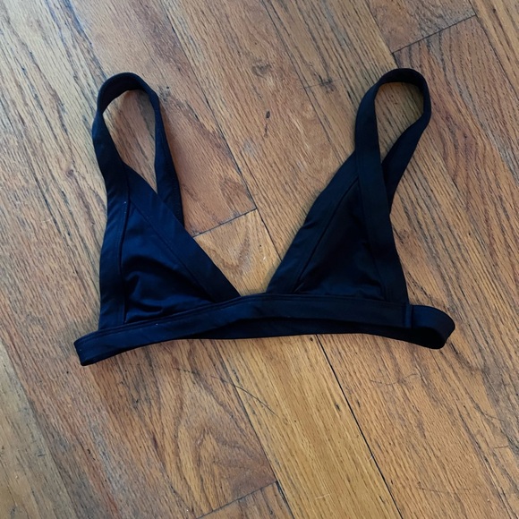 Multiple Bikini Sets - Picture 8 of 8